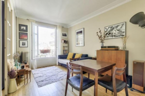 Warm apartment for 2 in the heart of the 5th